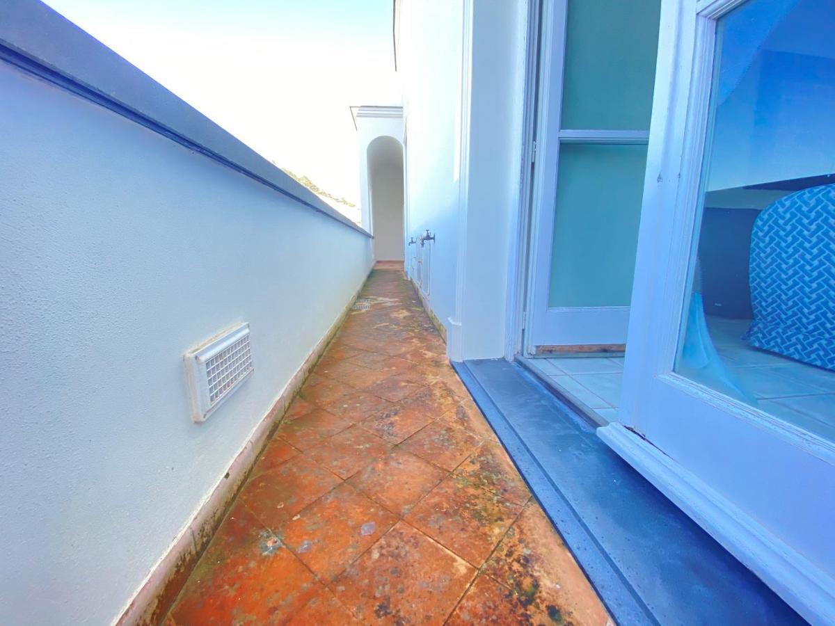 Suite Palazzo Capri - Seaview Экстерьер фото