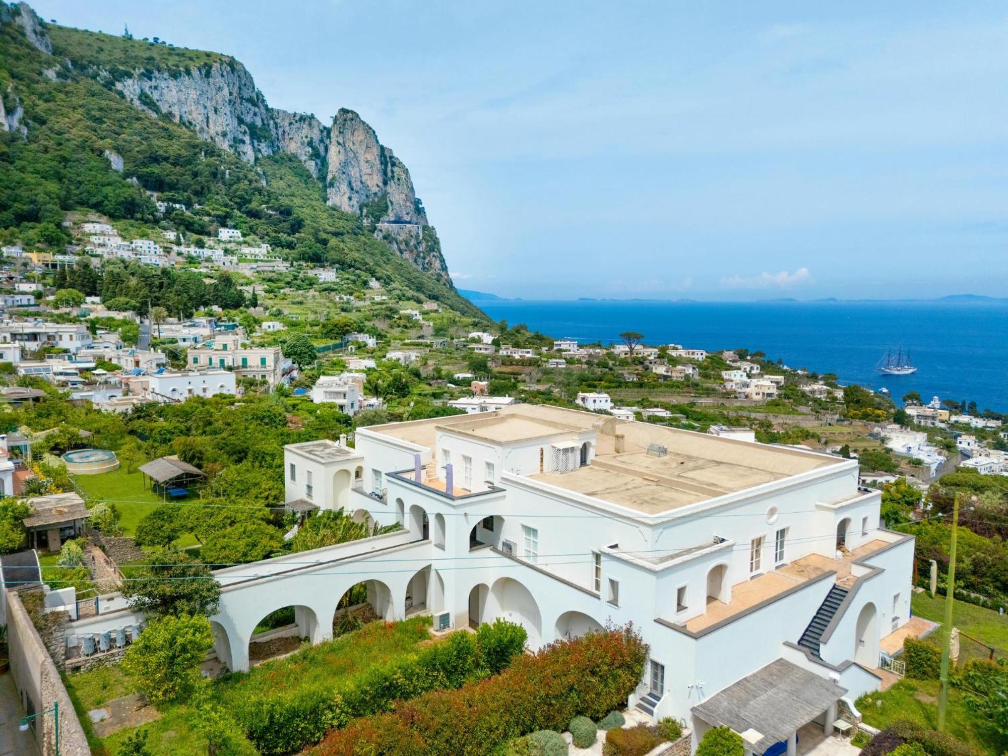 Suite Palazzo Capri - Seaview Экстерьер фото